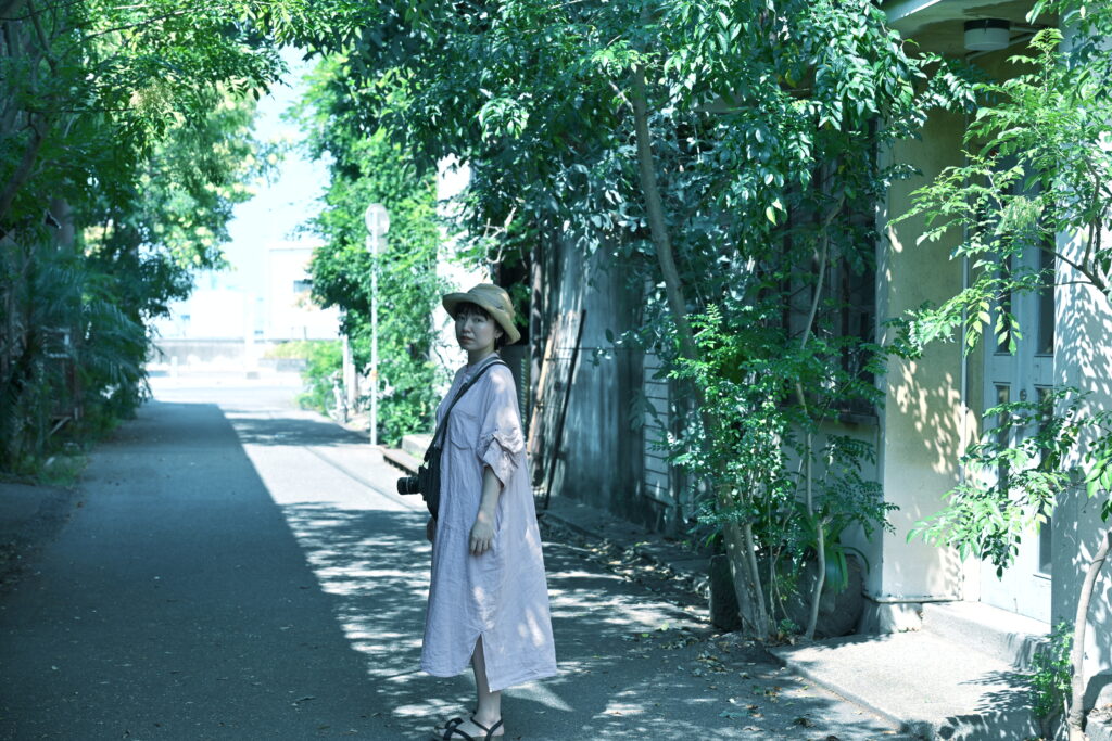 ニコンイメージングレシピを用いて撮影したエモい雰囲気のポートレイト写真